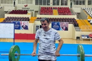 Görme Engelliler Türkiye Halter Şampiyonası Osmaniye'de yapıldı...