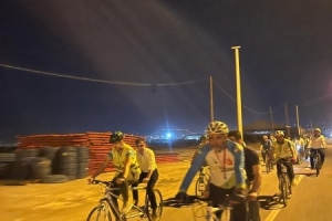 Tandem Bisikletlerle Engelleri Aştılar: Görme Engelliler İçin Özel Gece