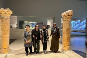 Görme Engelliler, Tarihi Beyaz Bastonlarıyla Keşfetti