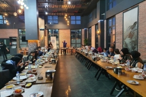 Beyaz Baston Bağımsızlık Kursumuz İftar Yemeğiyle Sona Erdi