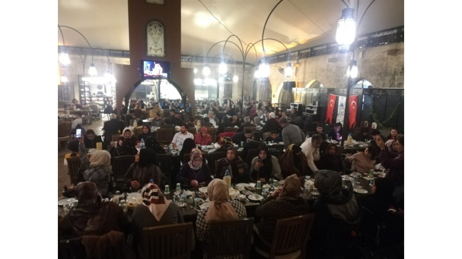 Eyyübiye belediyesinden engelliler gününe özel sıla gecesi...